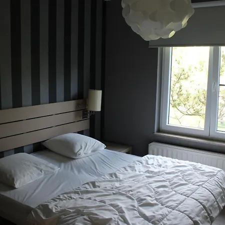 Semesterbostad Chez Ines Marloie